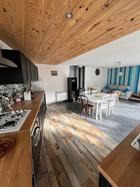Jolie Maison De Campagne, Compostelle Soleymieux Εξωτερικό φωτογραφία